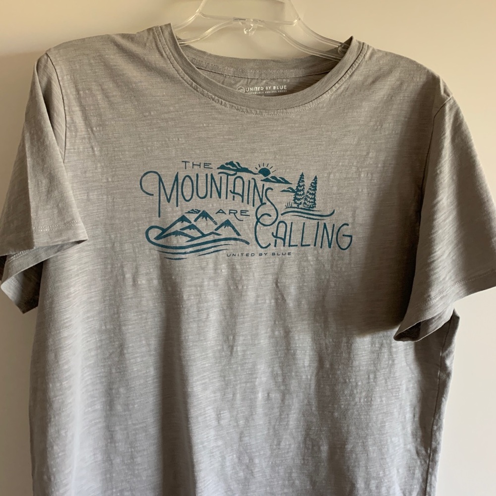 United By Blue Men’s T Shirt Medium